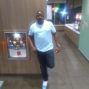 Meet your Posher, Dwayne